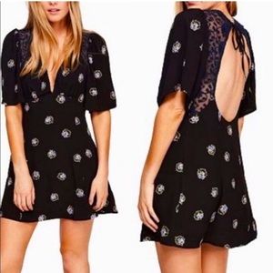 ✨Free People open-back Mockingbird Dress✨